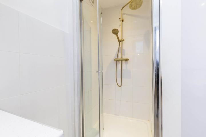 Modern Apartment Callcott Road, Kilburn